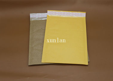 ブラウン/ICカードを郵送するために緩和する黄色いクラフト紙の泡郵便利用者