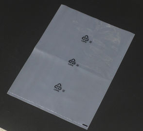 カスタマイズされた印刷されたロゴの防水PEのポリ袋の白150 * 200のMmの